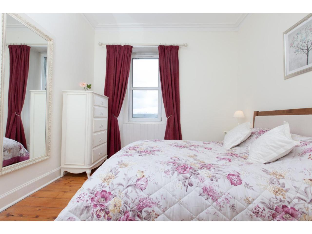 Homely Tenement For 2 Near Botanic Gardens إدنبرة المظهر الخارجي الصورة