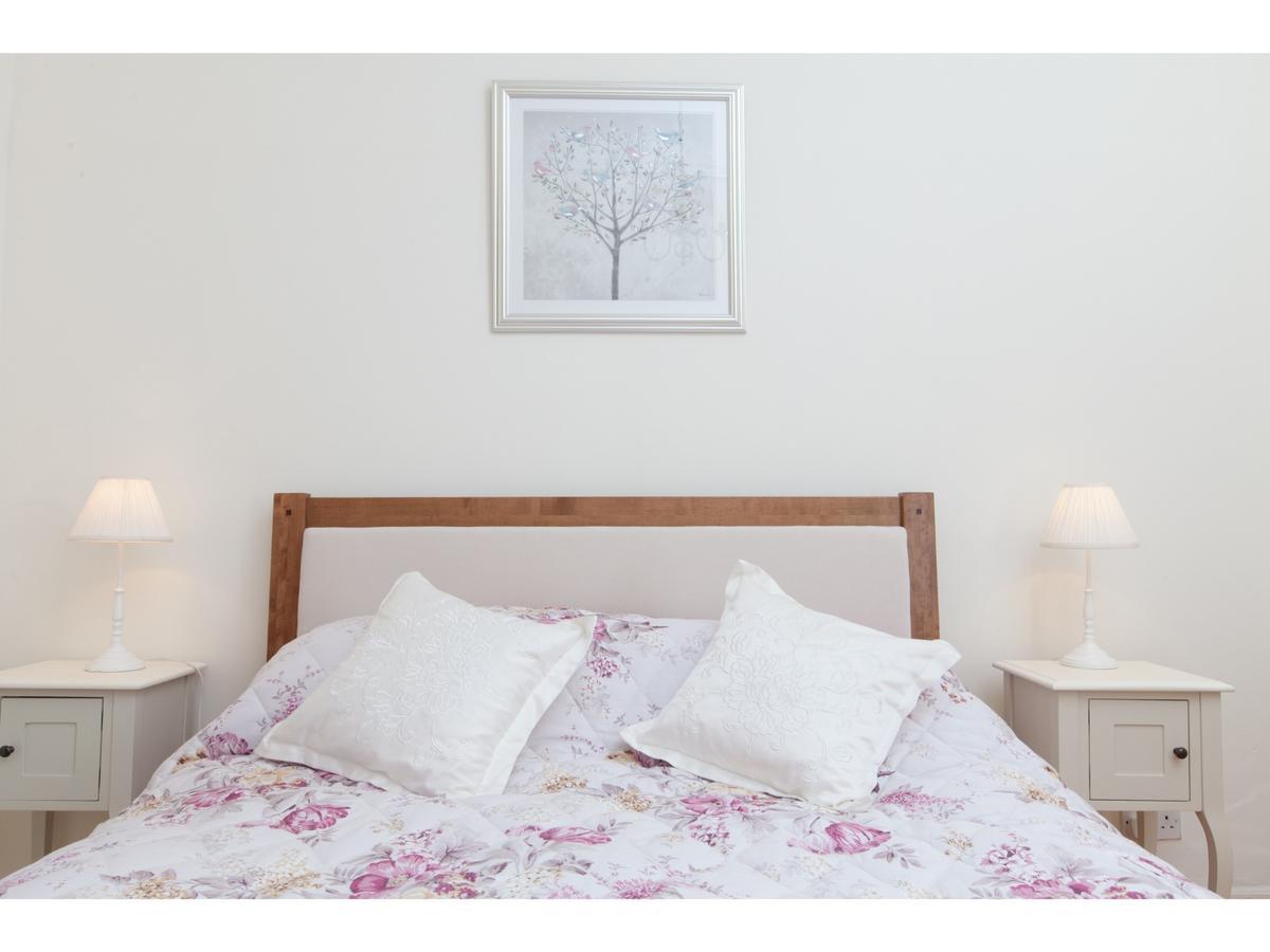 Homely Tenement For 2 Near Botanic Gardens إدنبرة المظهر الخارجي الصورة