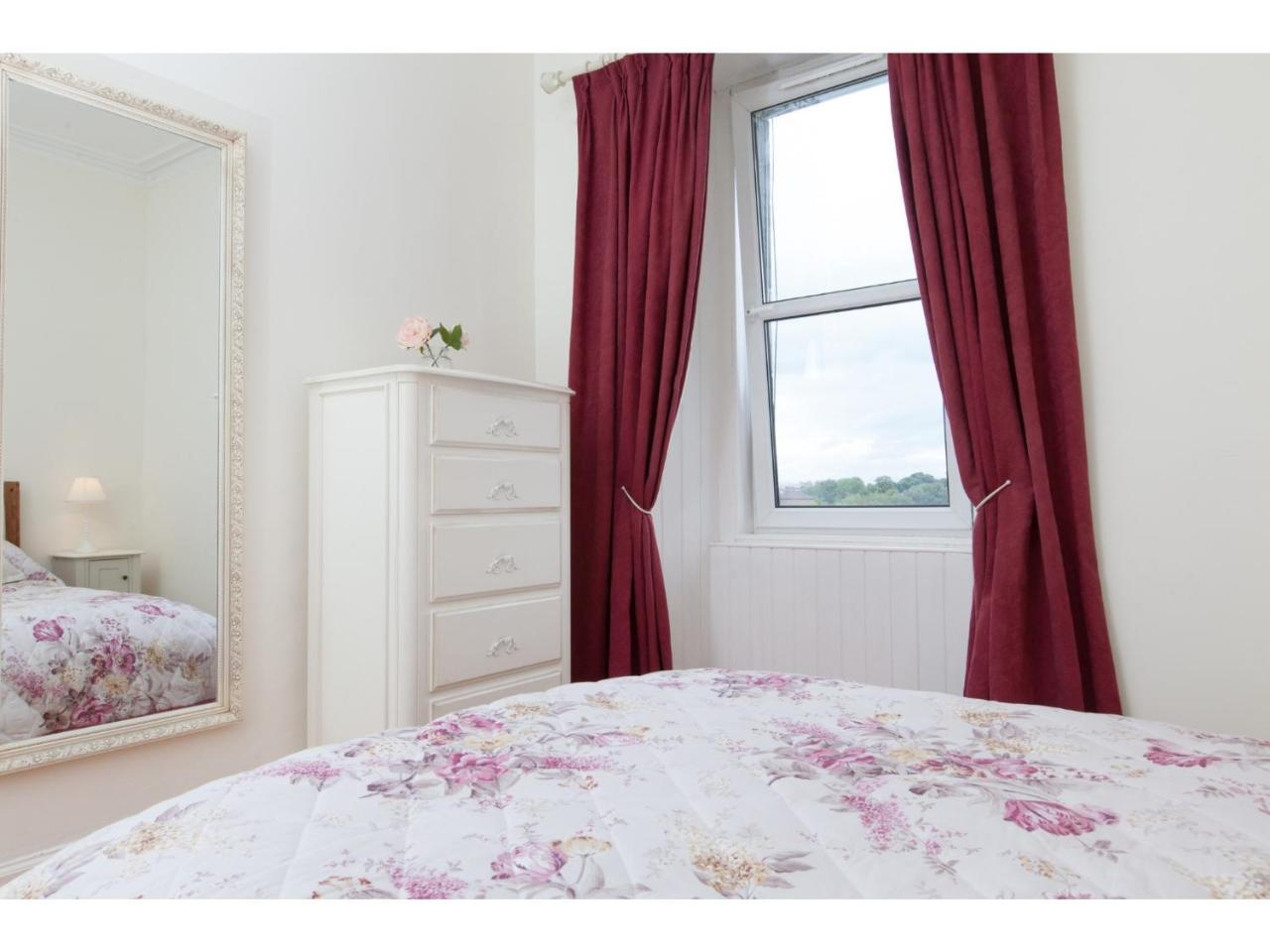Homely Tenement For 2 Near Botanic Gardens إدنبرة المظهر الخارجي الصورة