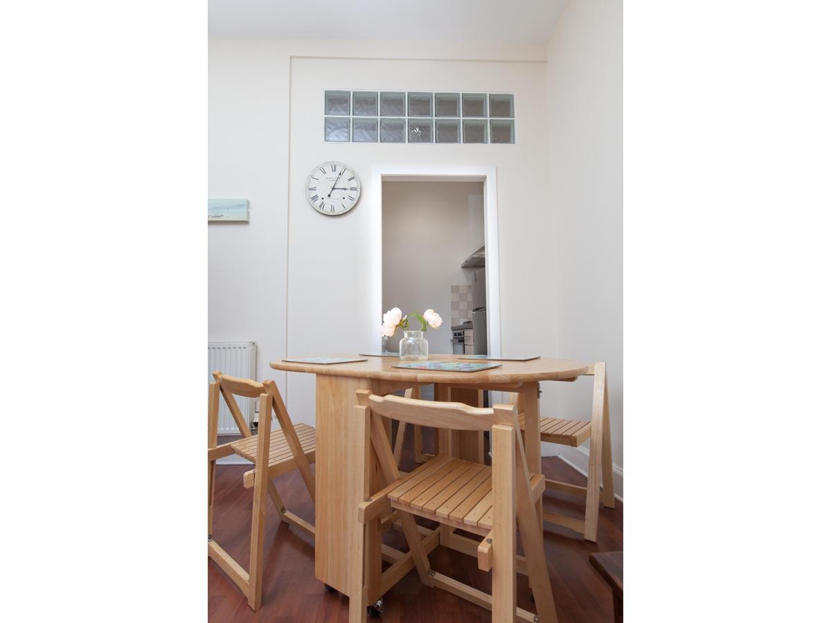 Homely Tenement For 2 Near Botanic Gardens إدنبرة المظهر الخارجي الصورة