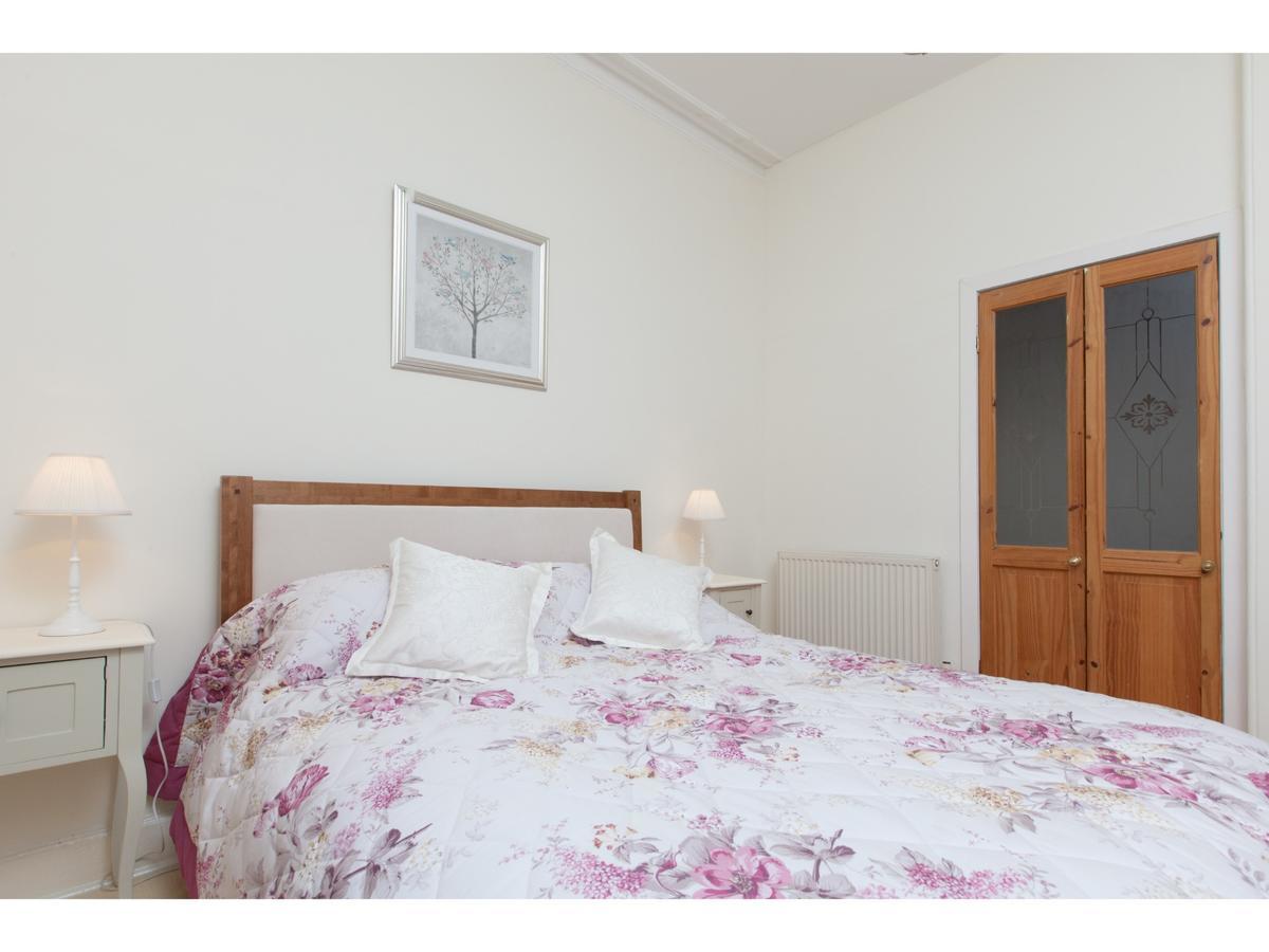 Homely Tenement For 2 Near Botanic Gardens إدنبرة المظهر الخارجي الصورة